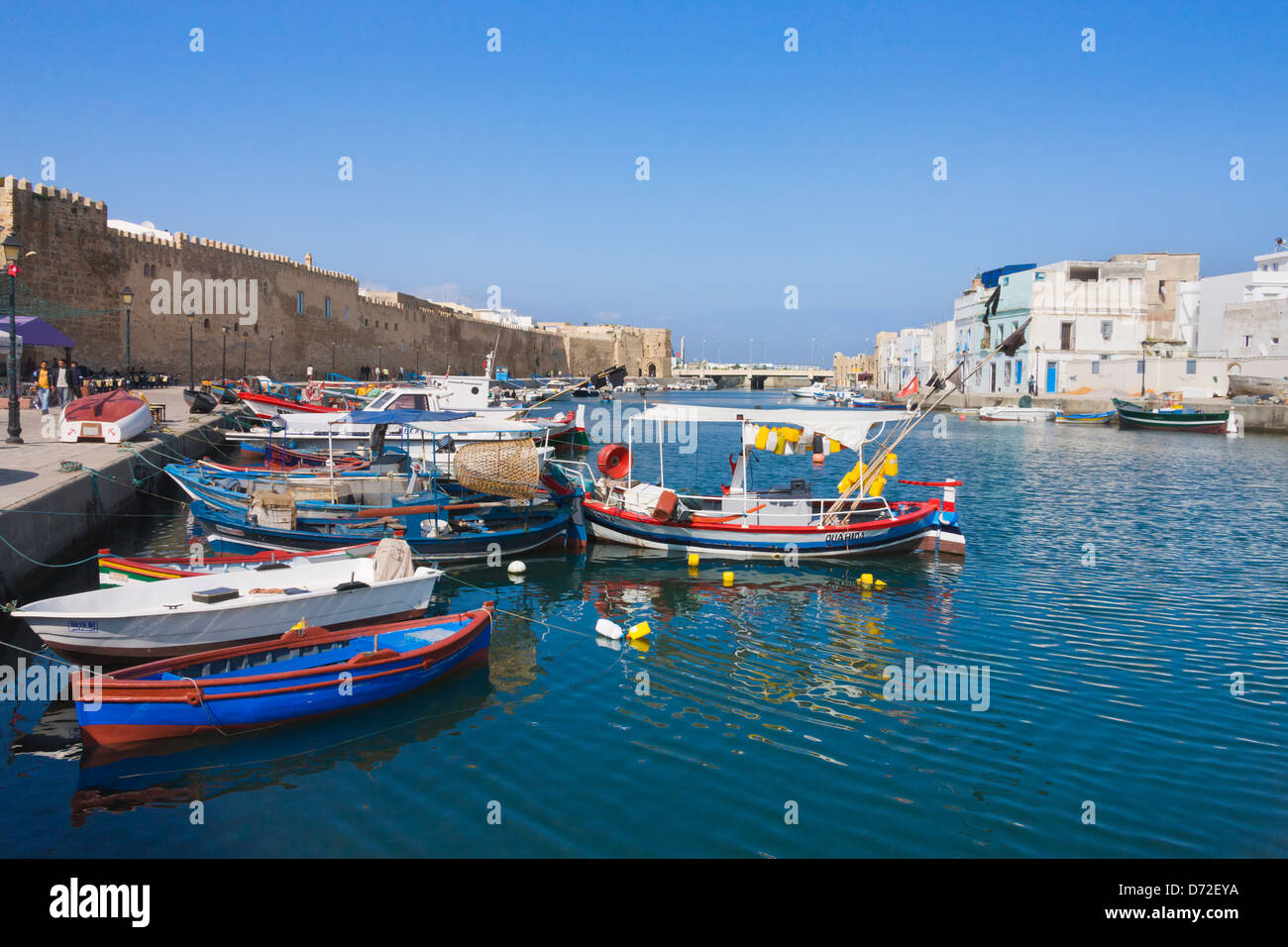 Mur de la ville et le port, Bizerte, Tunisie Banque D'Images