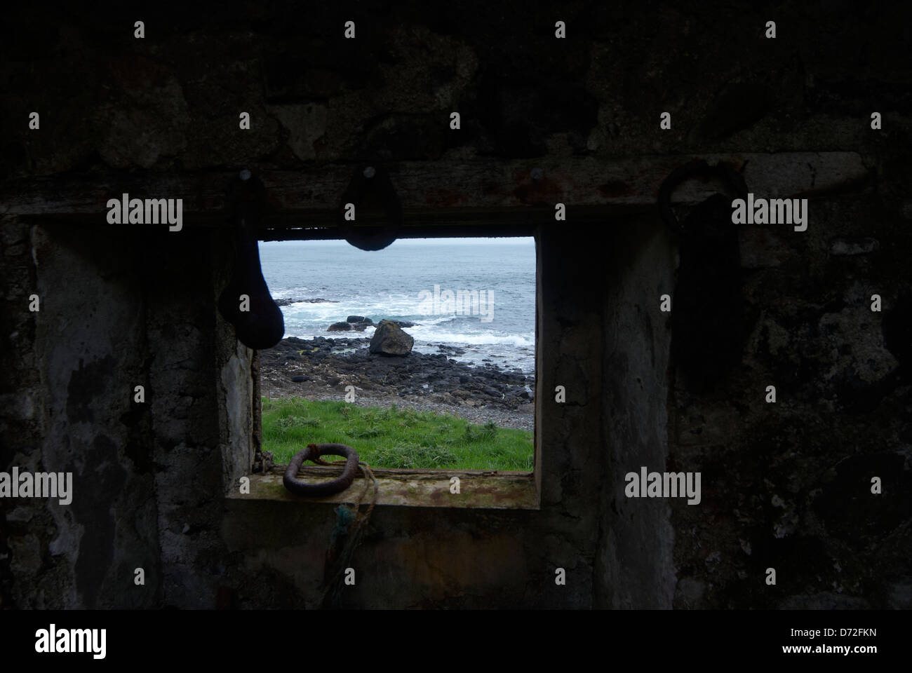 Fenêtre de l'ancien à la pêche du saumon en Irlande du Nord Banque D'Images