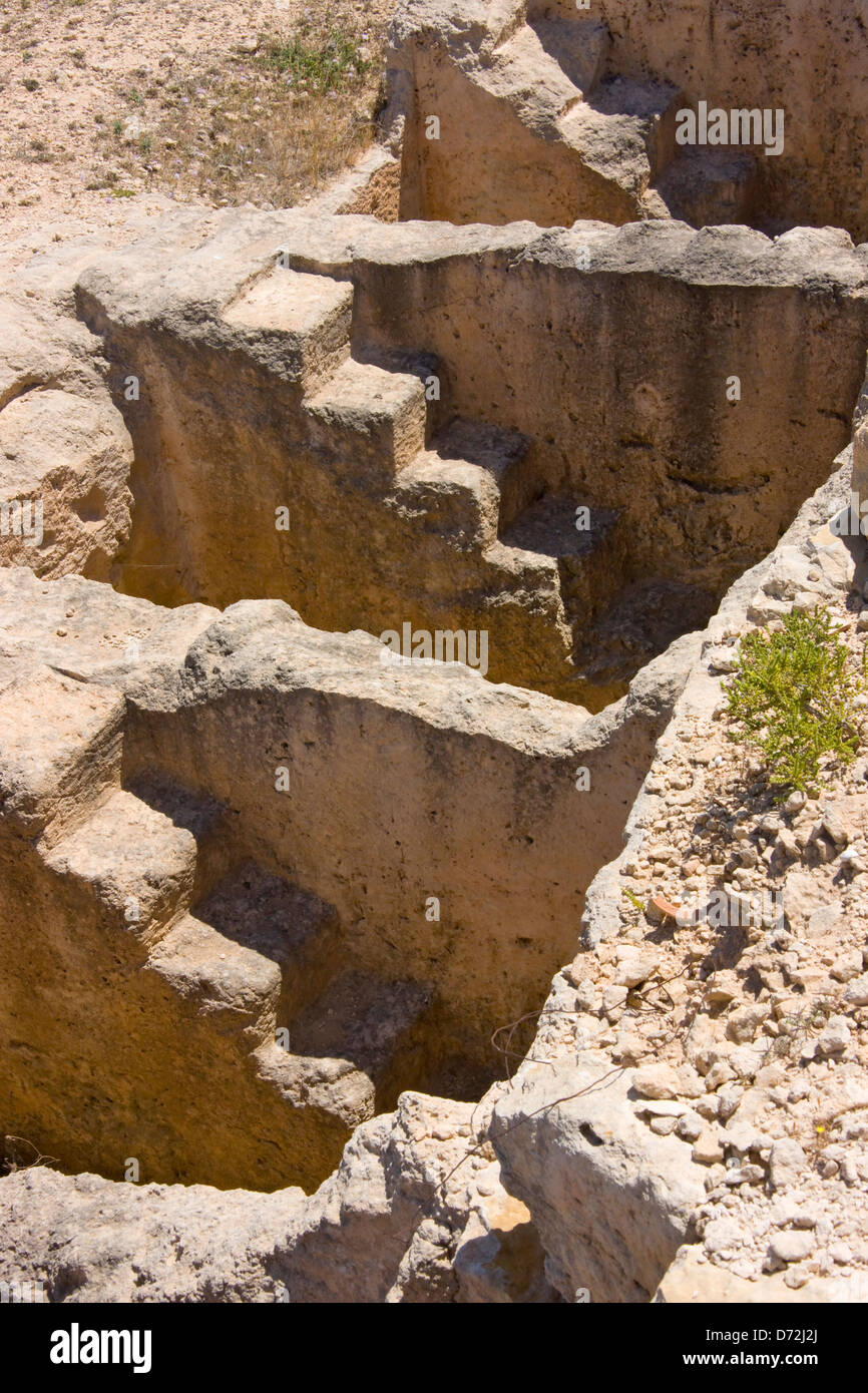 Les catacombes, phénicien chambre souterraine tombe avec la calligraphie la plus ancienne trouvée sur le rocher, près de Sousse, Tunisie Banque D'Images