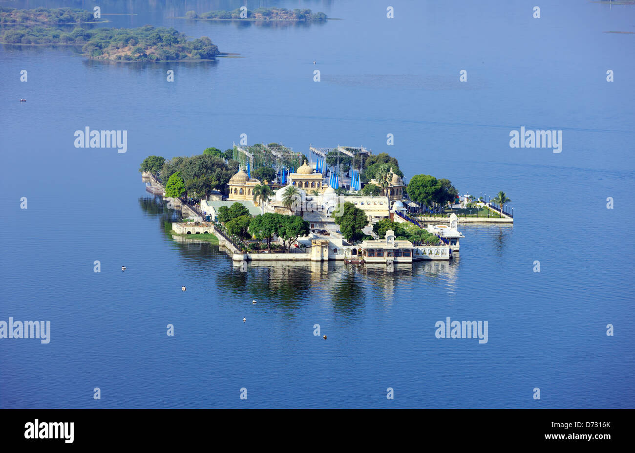 Jag Mandir Palace, le lac Pichola, Udaipur, Rajasthan, Inde, Asie Banque D'Images