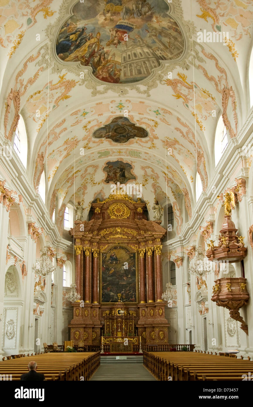 Altar jesuit church lucerne switzerland Banque de photographies et d'images  à haute résolution - Alamy
