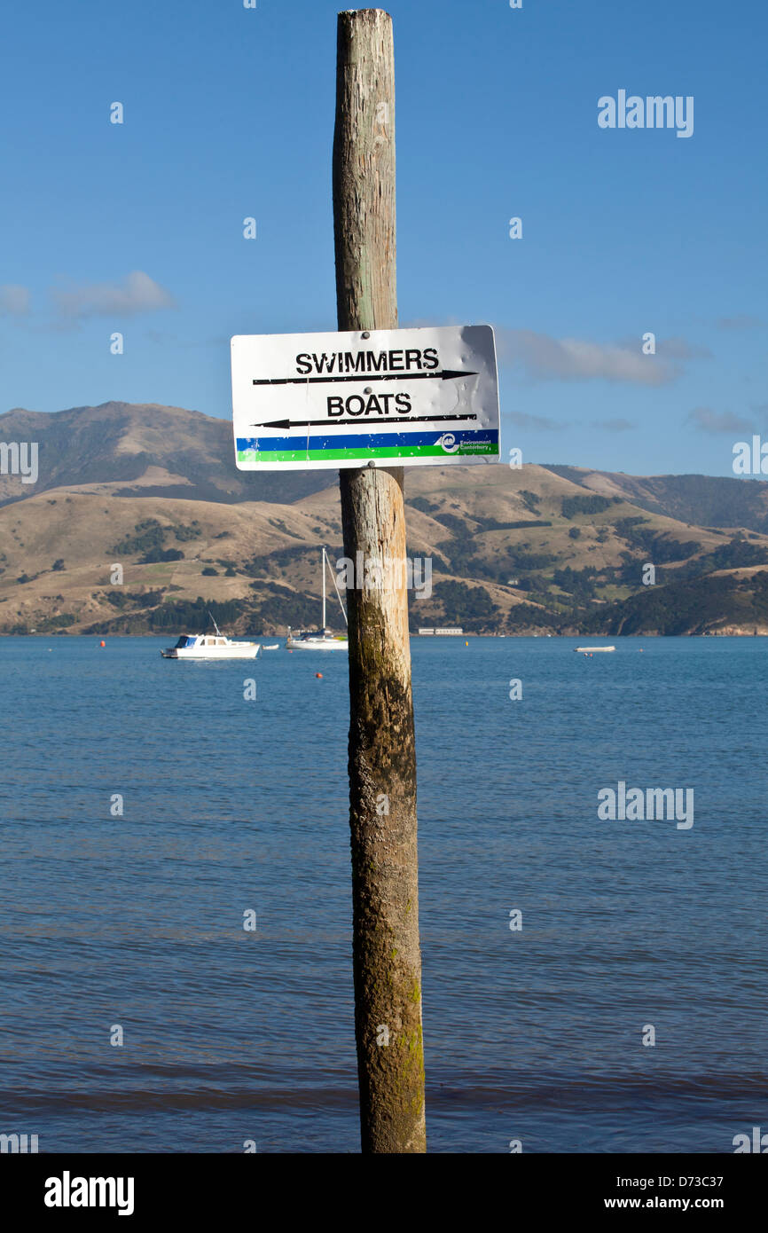 Akaroa village de la péninsule de Banks, île du Sud, Nouvelle-Zélande Banque D'Images