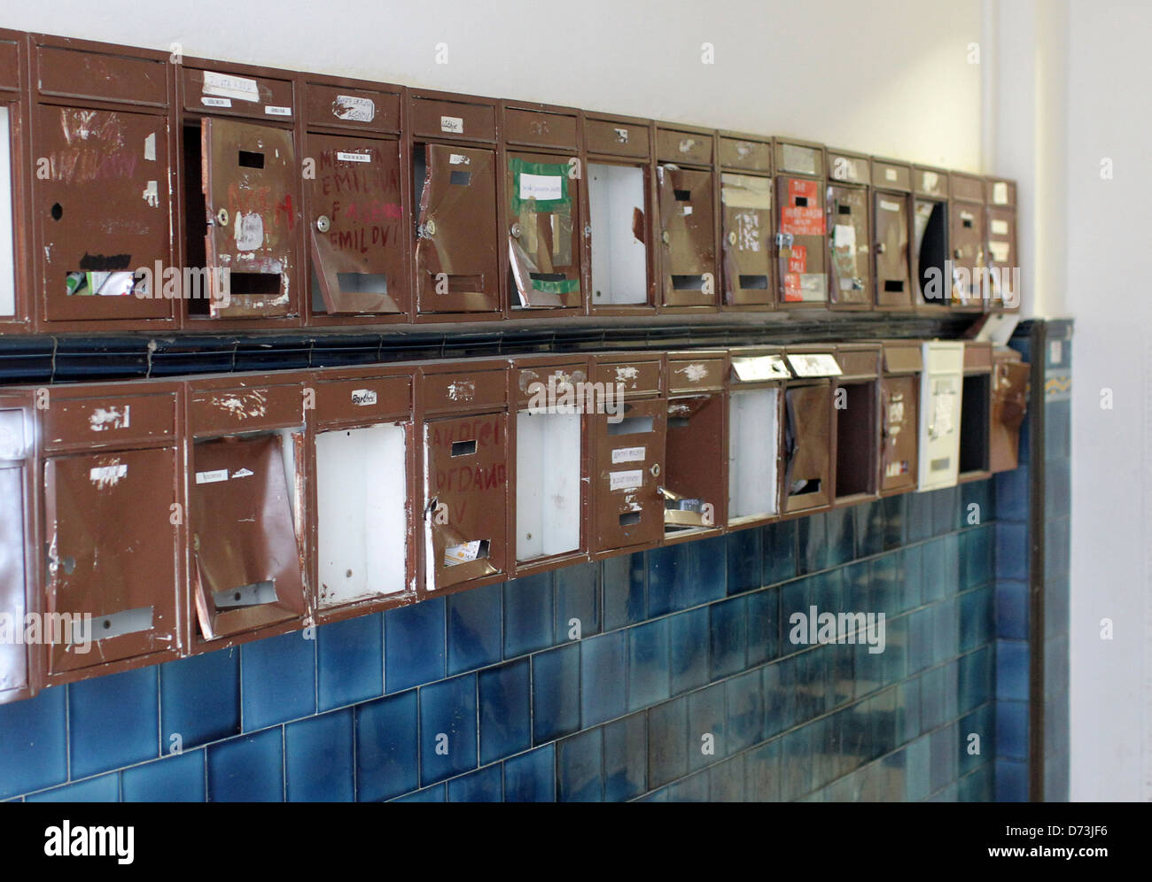 Kiel, Allemagne, a été détruit dans l'embrasure d'une des boîtes aux lettres Banque D'Images
