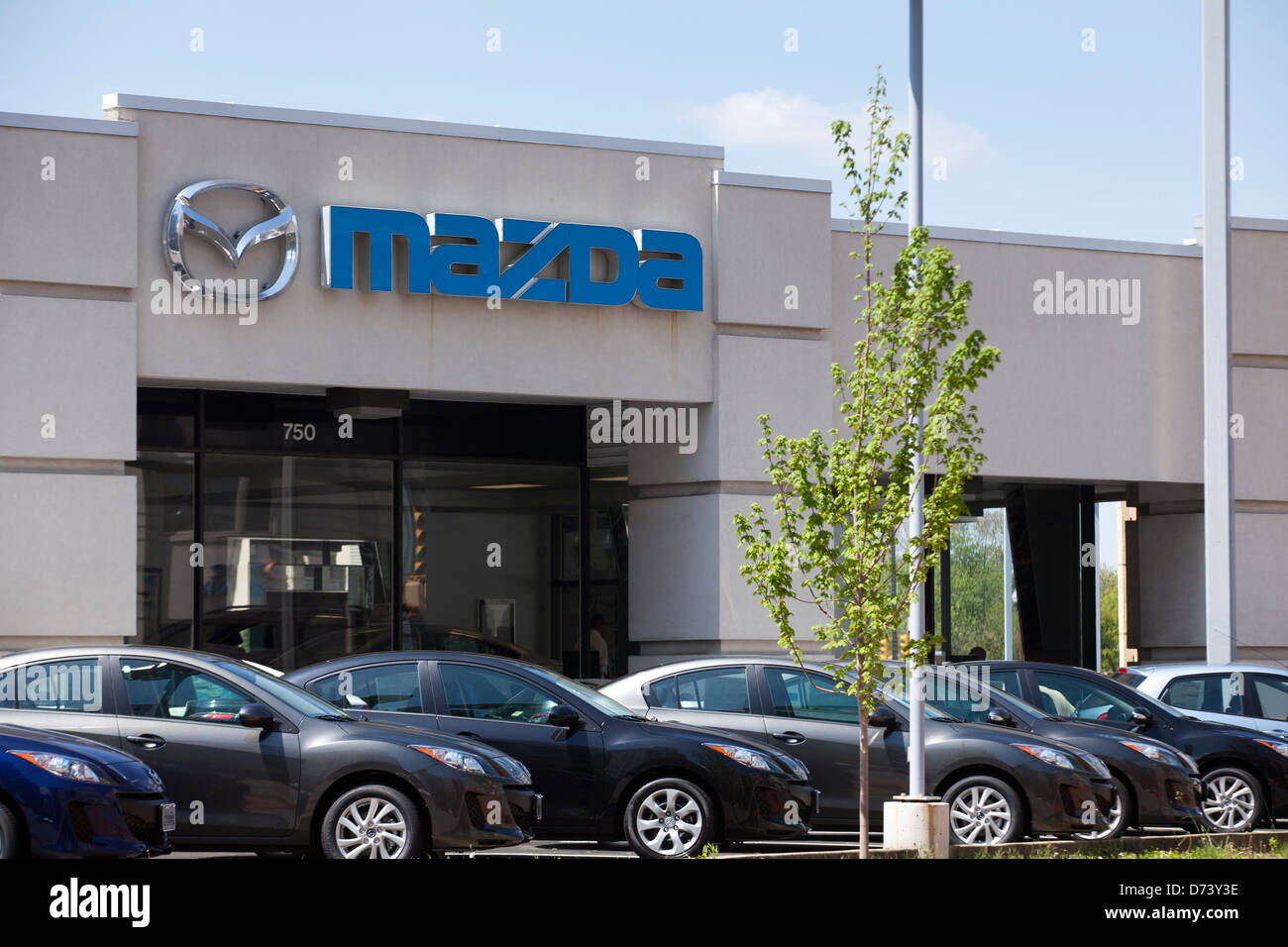Concessionnaire automobile Mazda - USA Banque D'Images Concessionnaire automobile Mazda - USA Banque D'Images