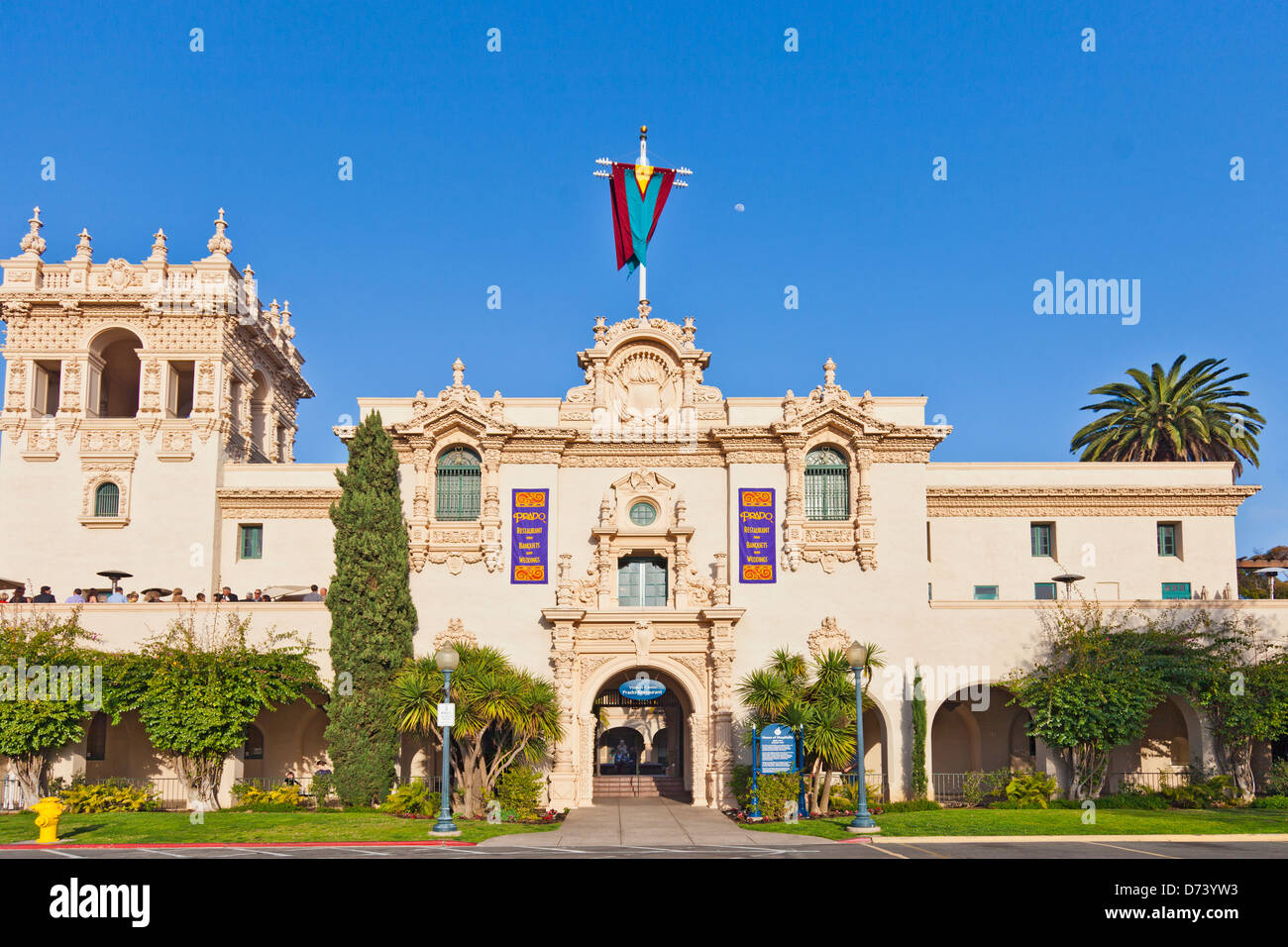L'extérieur du Restaurant Prado, Maison d'accueil, l'architecture de style renaissance espagnole, Balboa Park, San Diego Banque D'Images