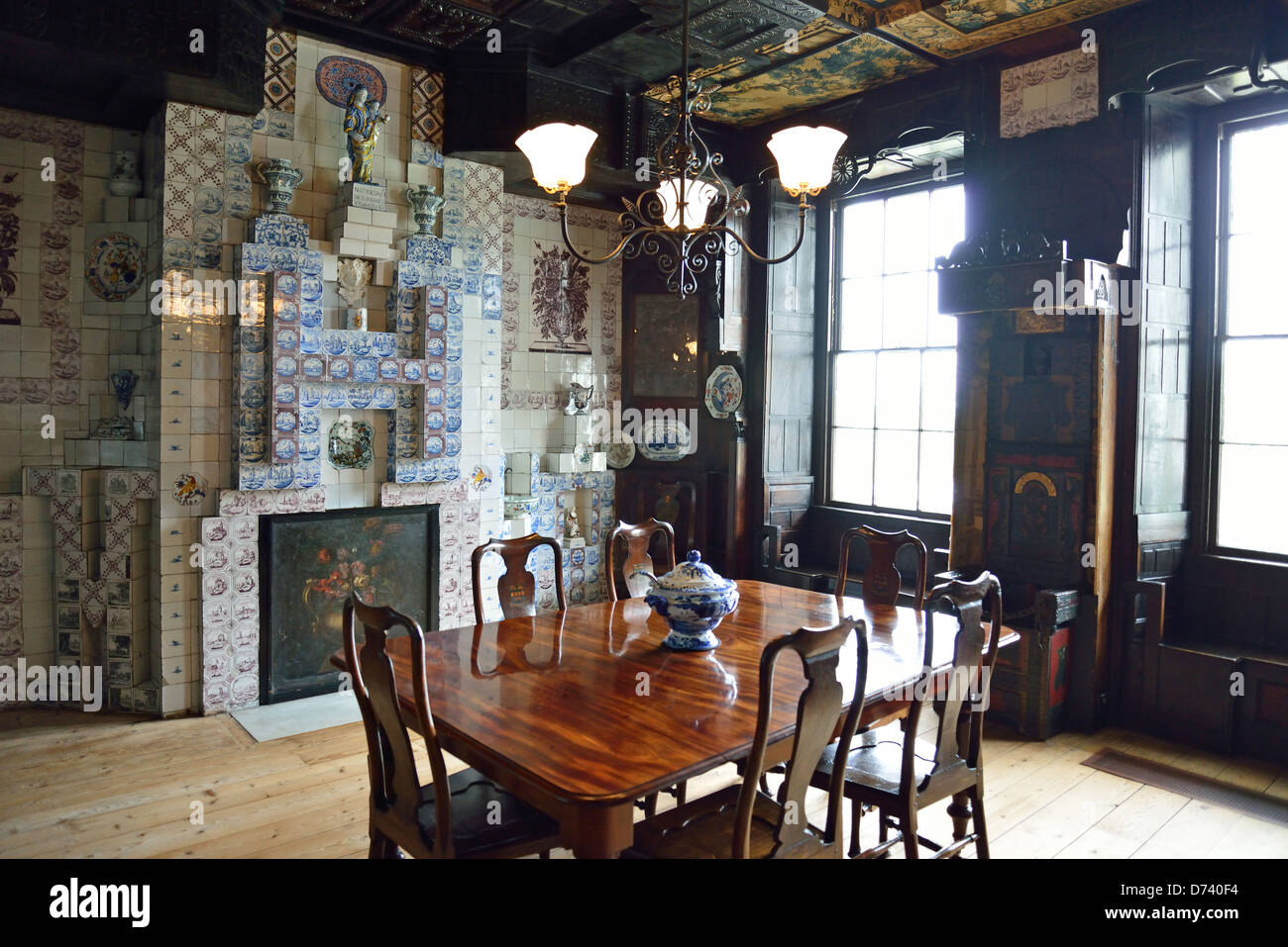 La salle à manger Hauteville House (maison de Victor Hugo), Hauteville, St Peter Port, Guernsey, Channel Islands Banque D'Images