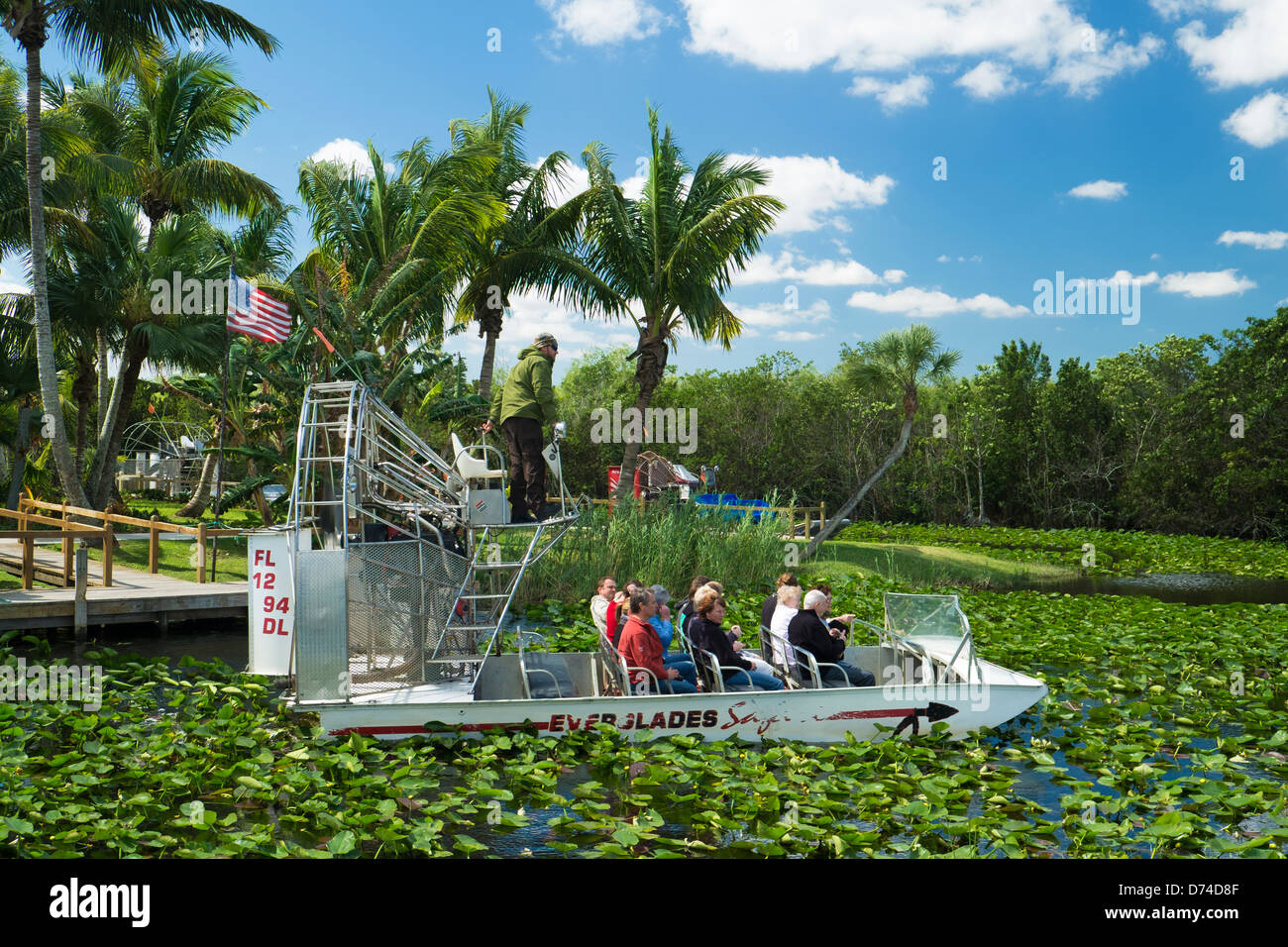 La promenade en bateau à travers le parc national des Everglades, Florida, USA Banque D'Images