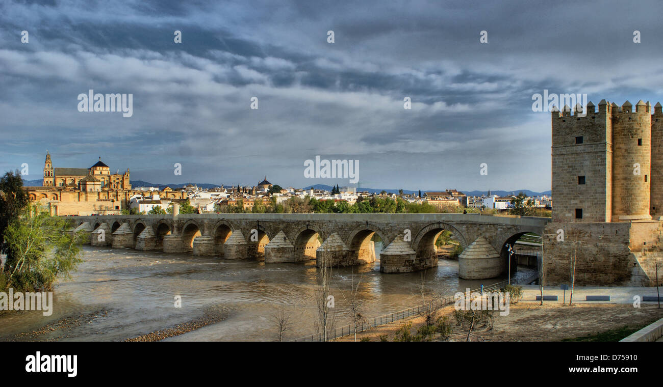 Pont Romain de Cordoue en Espagne Banque D'Images
