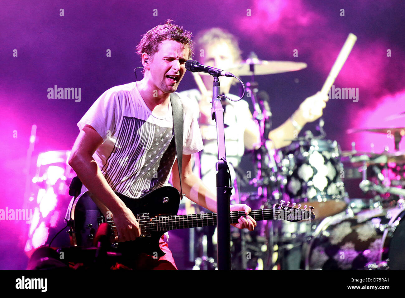 Matthew Bellamy de Muse du Festival de musique Lollapalooza 2011 - Performances - Jour 1 Chicago, Illinois - 05.08.11 Banque D'Images