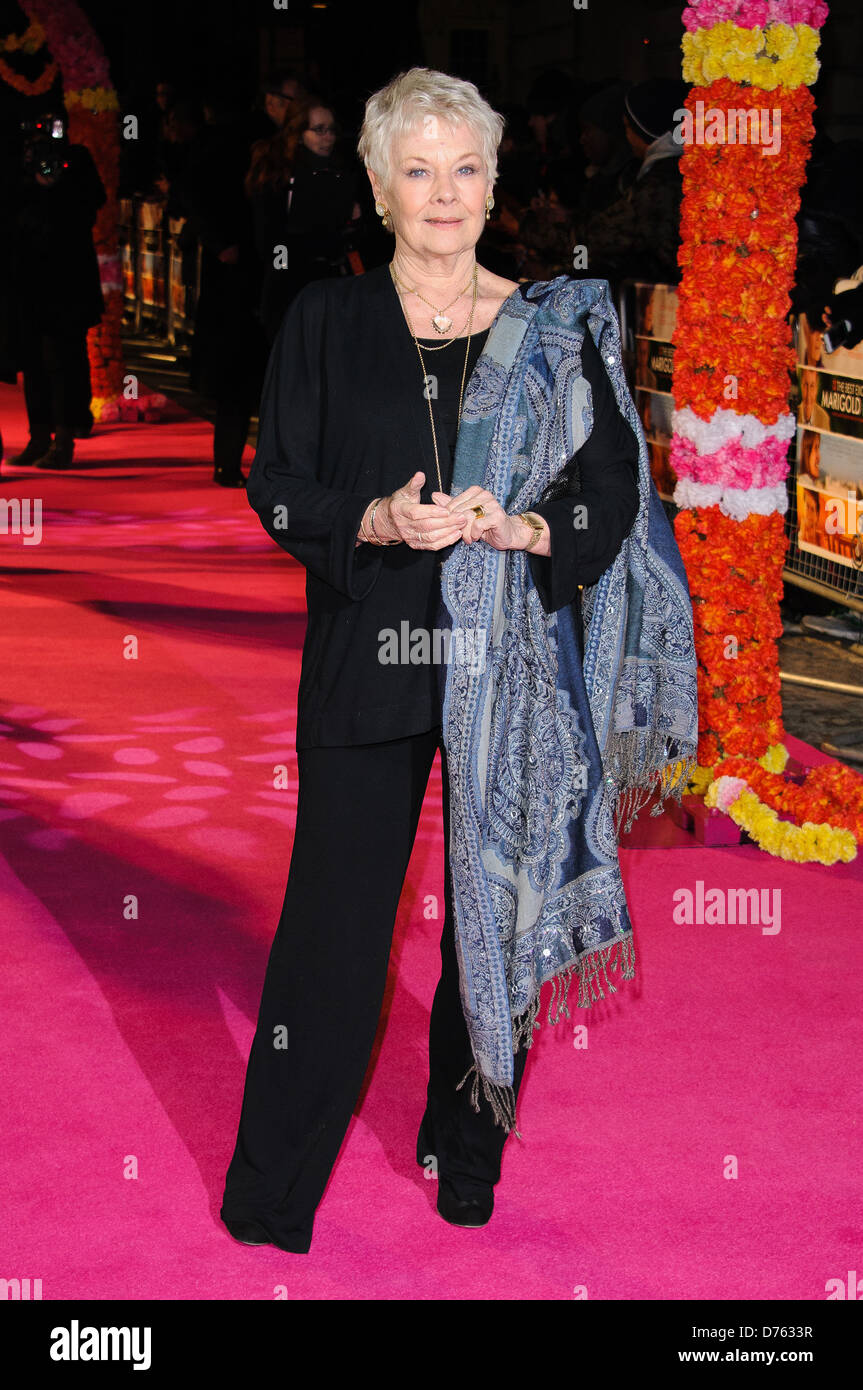 Dame Judi Dench 'Le meilleur hôtel Marigold exotiques' première mondiale tenue au Curzon Mayfair - Londres, Angleterre - des arrivées Banque D'Images