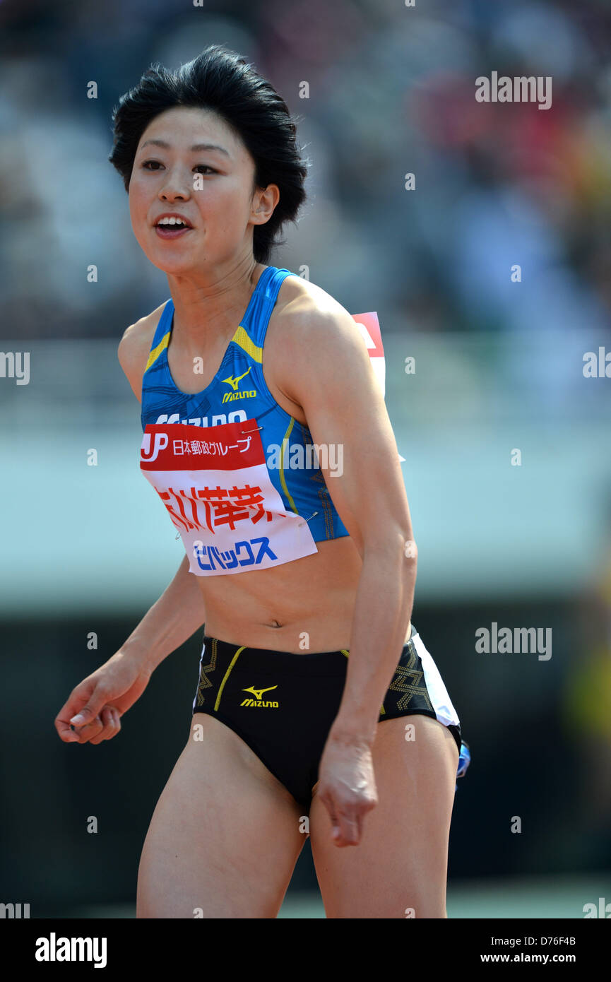 Ichikawa Kana (Mizuno), le 29 avril 2013 - Athlétisme : Le 47e Memorial Mikio Oda Rencontrez du 100 m femmes au stade final B Edion Hiroshima à Hiroshima, au Japon. (Photo de Jun Tsukida/AFLO SPORT) Banque D'Images