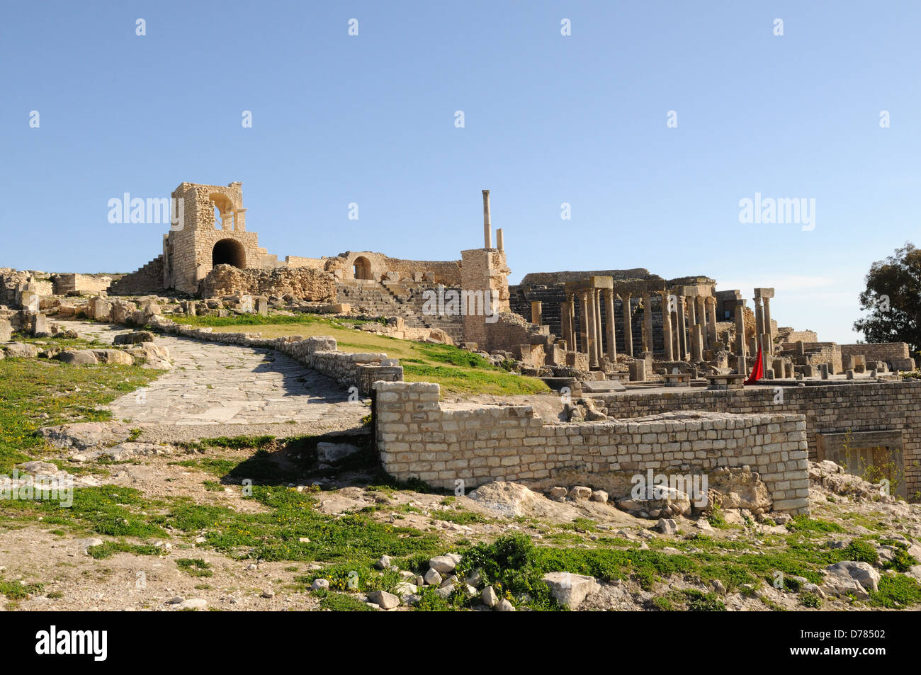 Les ruines de la ville romaine de Dougga Tunisie Banque D'Images
