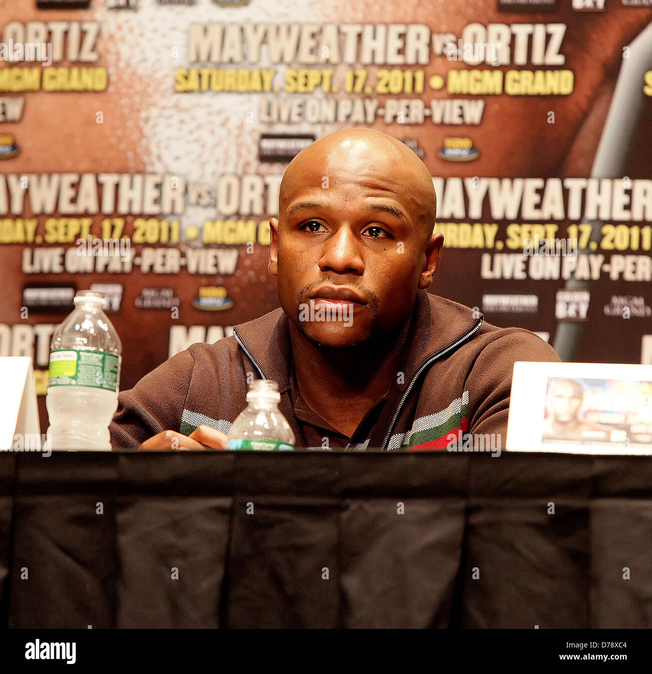Floyd 'Money" champion WBC Mayweather Floyd Mayweather vs Victor Ortiz HBO PPV Match conférence de presse à Banque D'Images