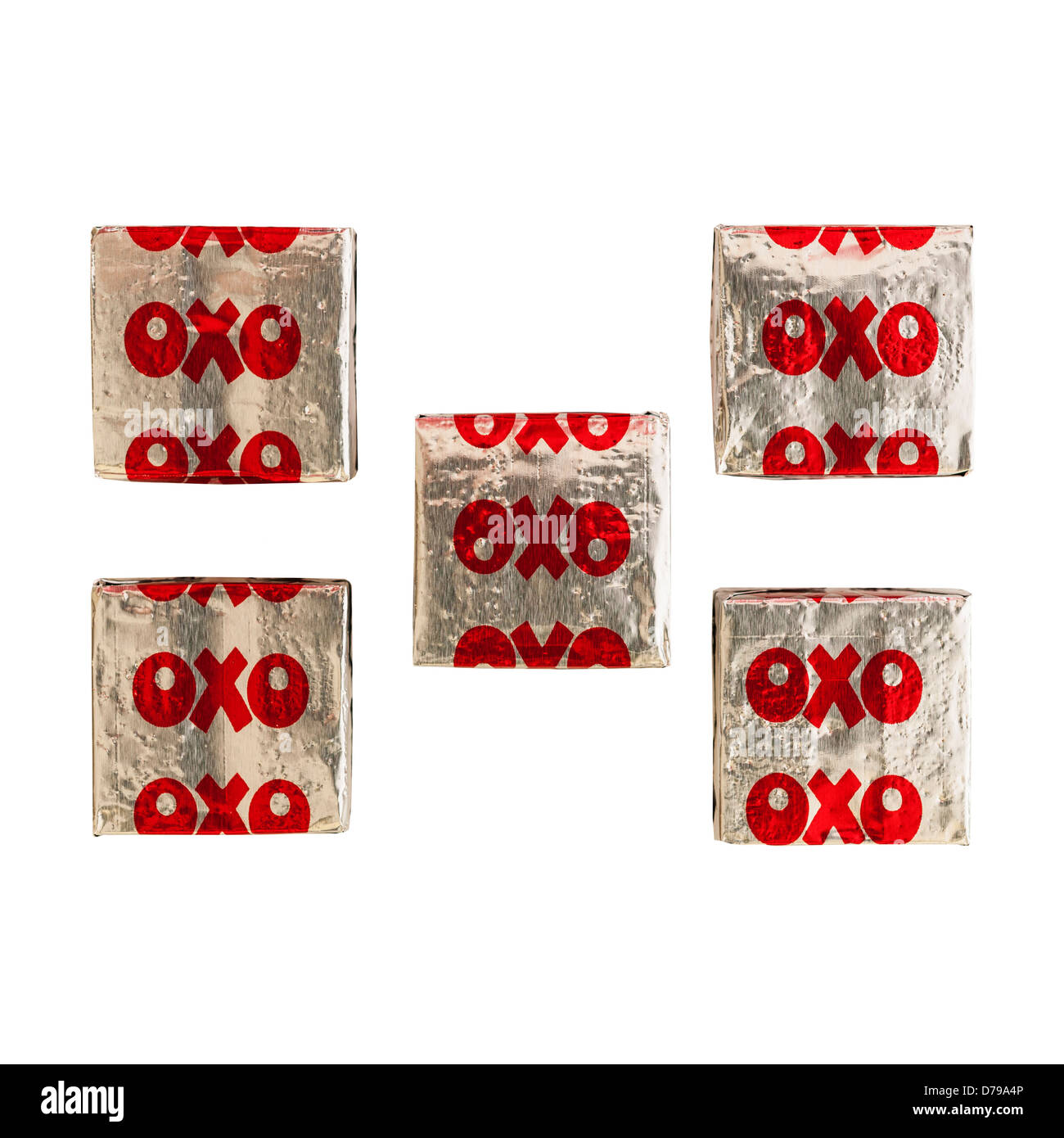 Cubes de bœuf Oxo sur fond blanc Banque D'Images