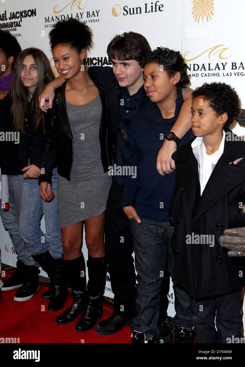 Jackson Prince, Paris et Blanket Jackson Jackson l'ouverture de "Michael Jackson THE IMMORTAL World Tour' au Mandalay Banque D'Images