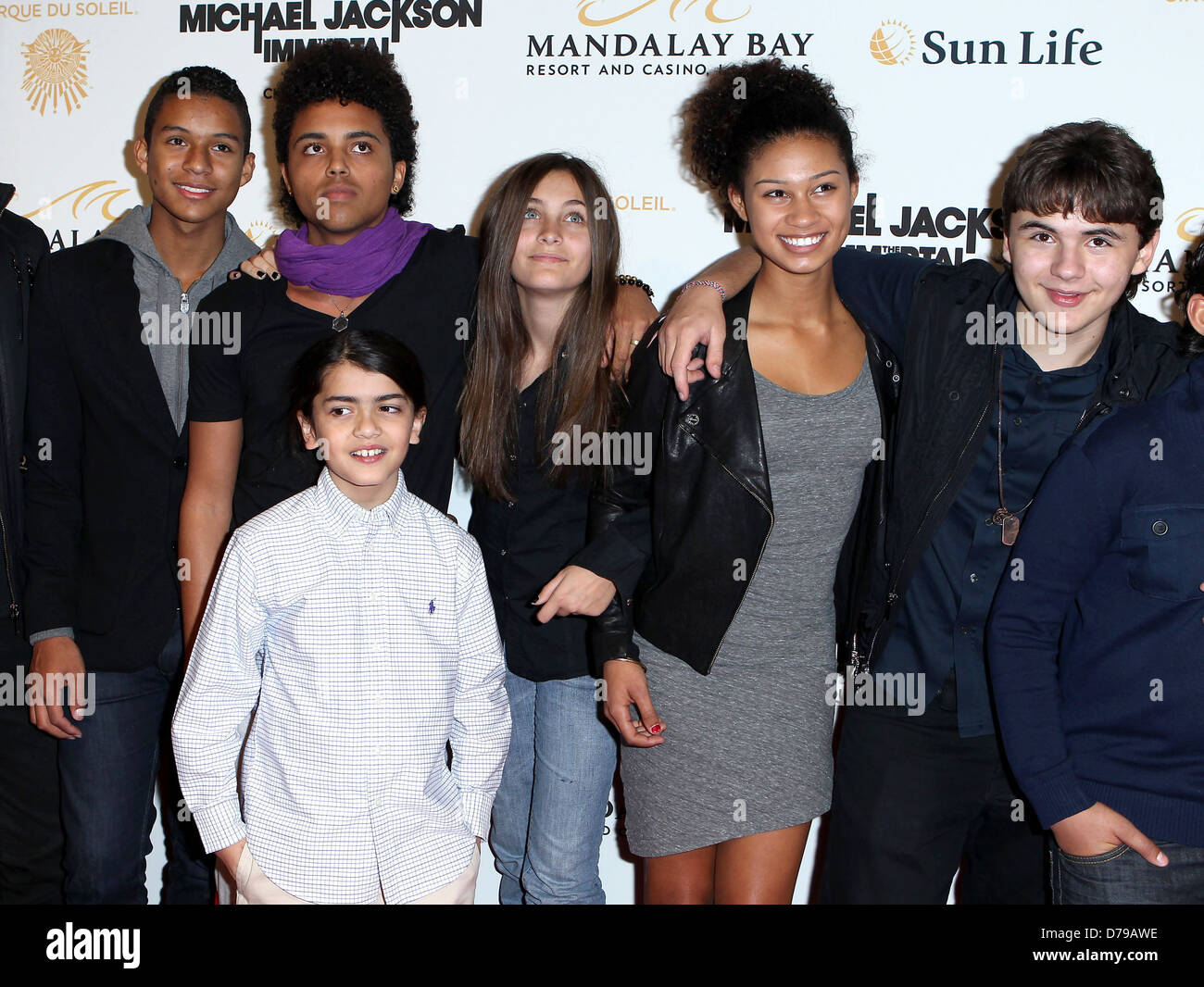 Jackson Prince, Paris et Blanket Jackson Jackson l'ouverture de "Michael Jackson THE IMMORTAL World Tour' au Mandalay Banque D'Images