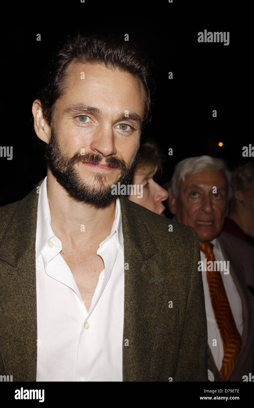 Hugh Dancy première mondiale du comité de coordination de la production de théâtre de "La présentation" au Lucille Lortel Theatre - Arrivées New York Banque D'Images