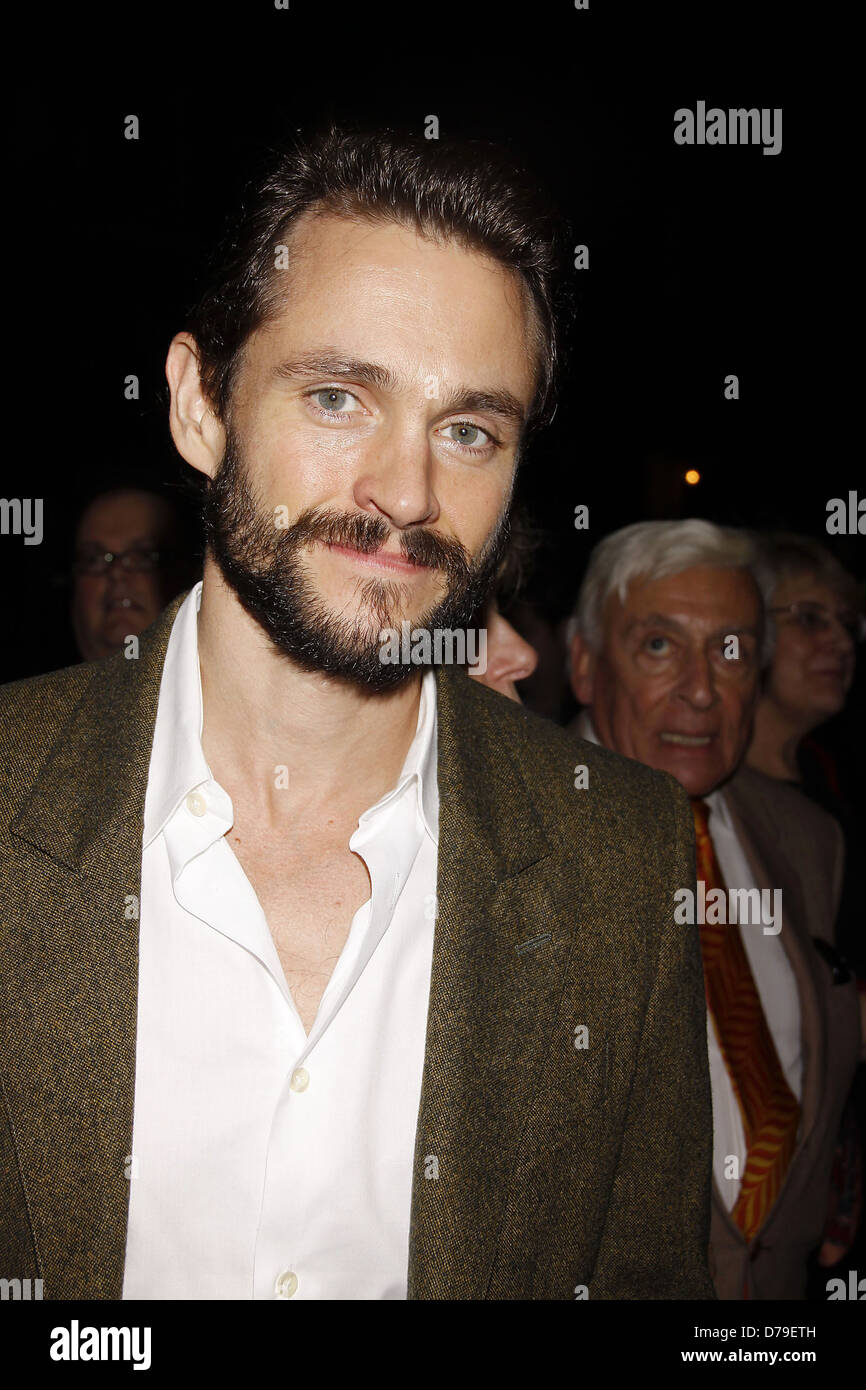 Hugh Dancy première mondiale du comité de coordination de la production de théâtre de "La présentation" au Lucille Lortel Theatre - Arrivées New York Banque D'Images