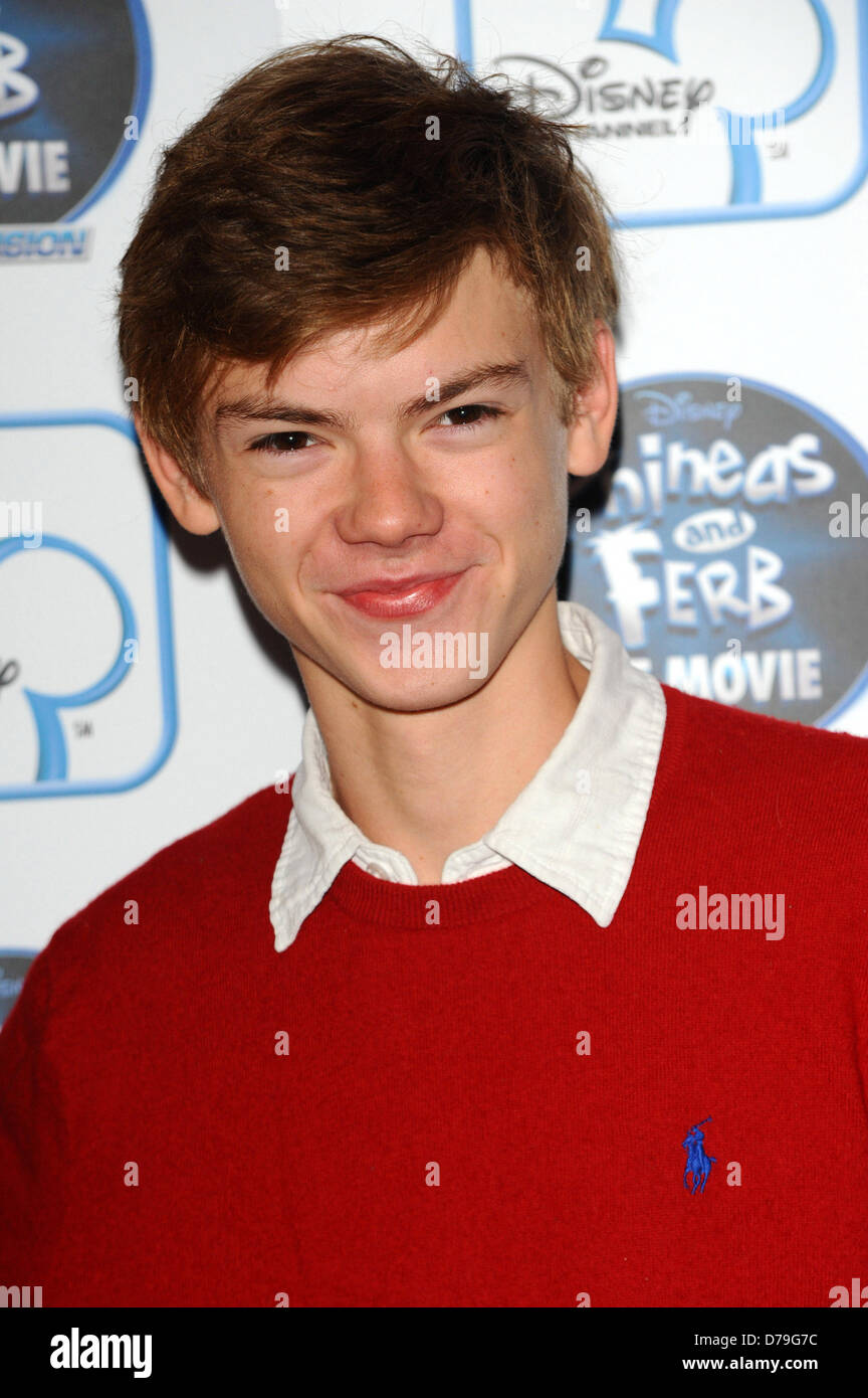 Thomas Sangster Le UK premiere du Disney's 'Phineas et Ferb : dans l'ensemble de 2ème Dimension' Apollo Piccadilly Circus, Londres Banque D'Images