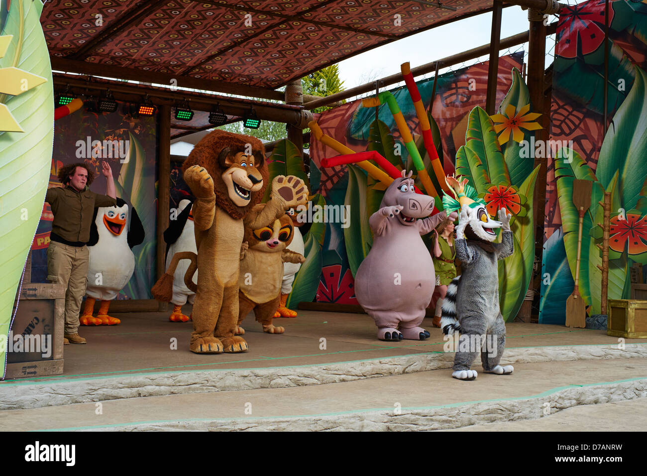 Madagascar live show à Chessington World of Adventures Surrey UK Banque D'Images