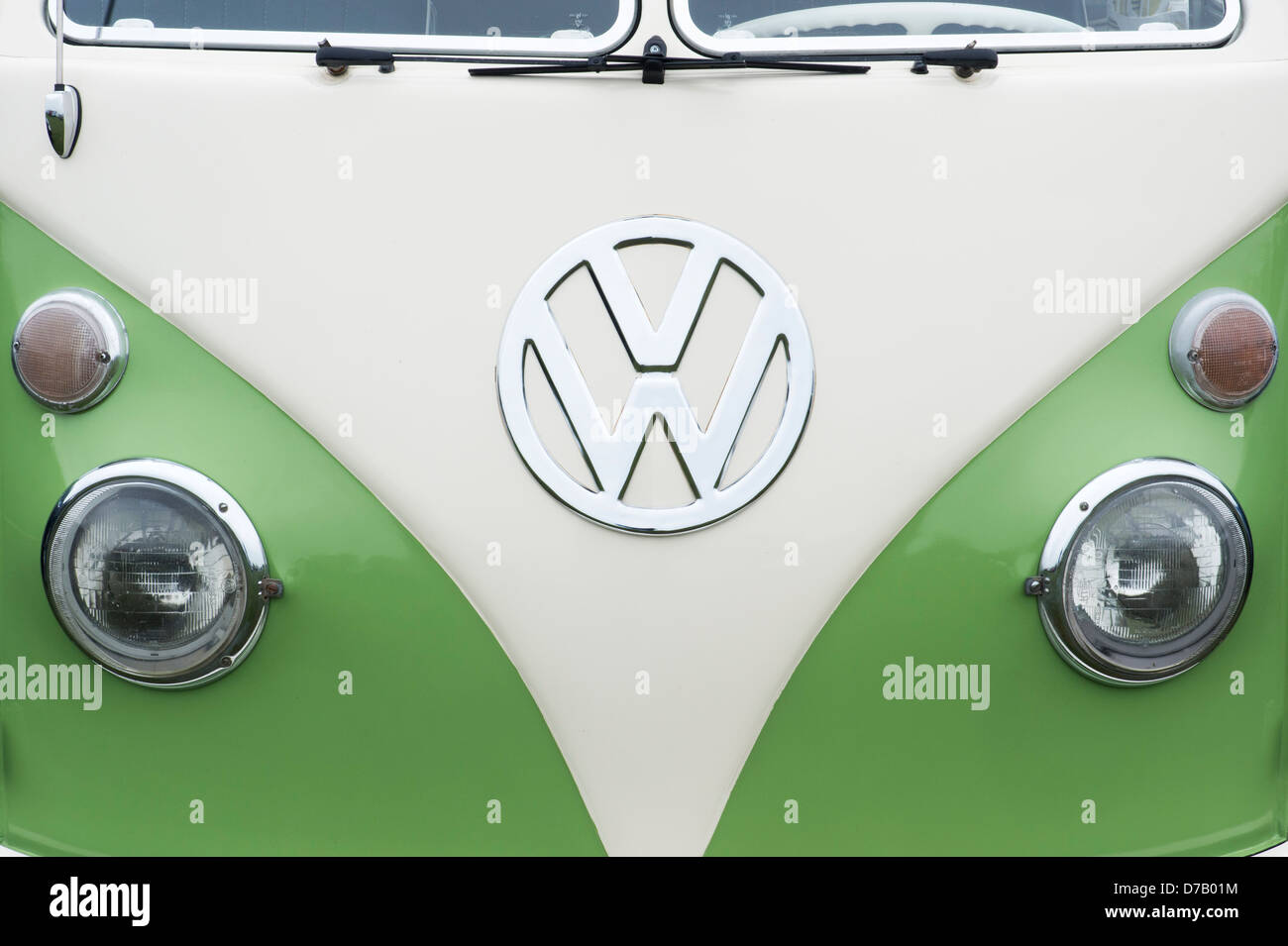 Écran partagé VW Volkswagen camper van Banque D'Images