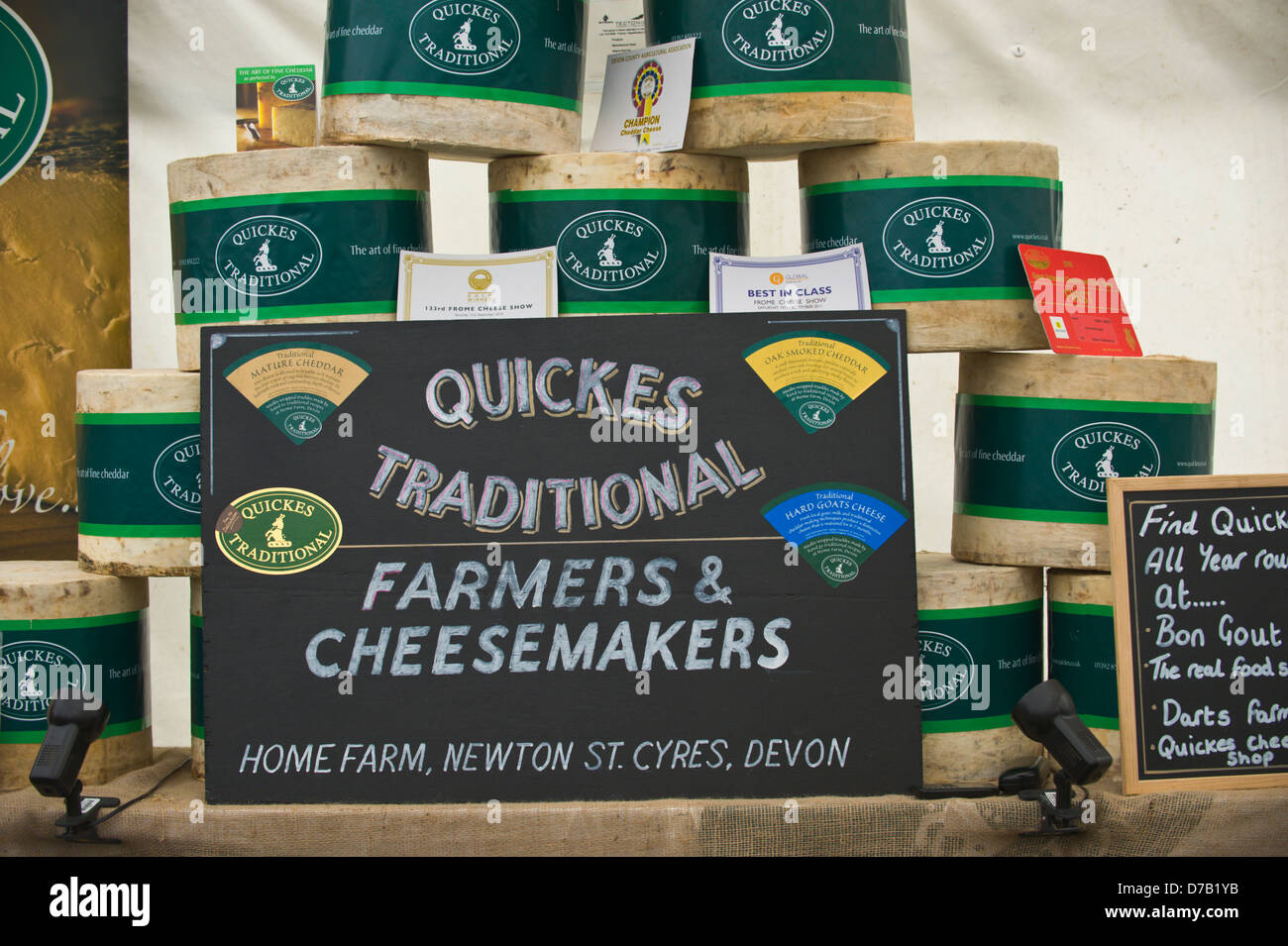 Quickes fromageries traditionnelles décroche à Exeter Festival de sud-ouest de l'Alimentation et boisson Banque D'Images