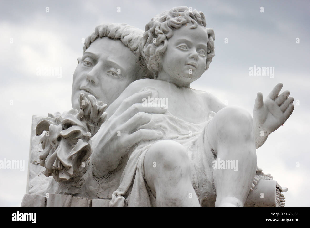 SCULPTURE STATUE MERE ET ENFANT objet bois personnage style ancien EUR