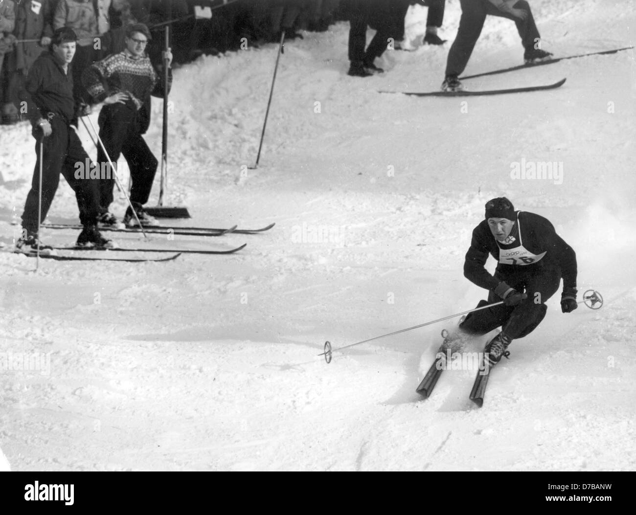 Beni skieur Obermüller au tournoi de slalom géant aux Jeux Olympiques d'hiver à Oslo, en Norvège, en 1952. Photo : Blume  + + +(c) afp - + + + Banque D'Images