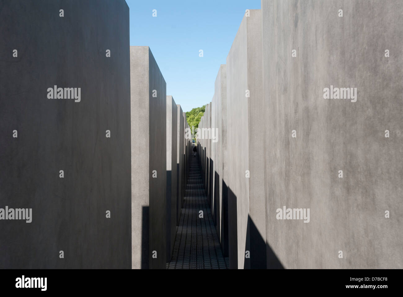 Berlin. L'Allemagne. Holocaust Memorial Mémorial aux Juifs assassinés d'Europe. Banque D'Images