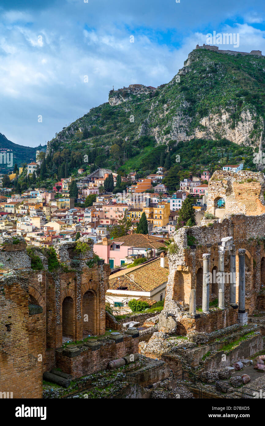 L'Europe l'Italie, la Sicile, Taormina, le théâtre grec Banque D'Images