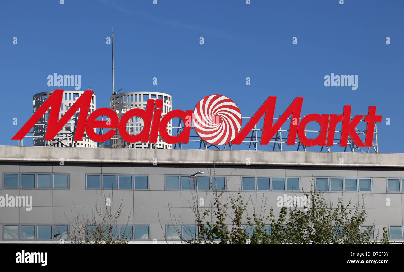 Media Markt - magasin de produits électroniques de la groupe Metro, Metro AG. Algésiras, Andalousie Espagne. Banque D'Images