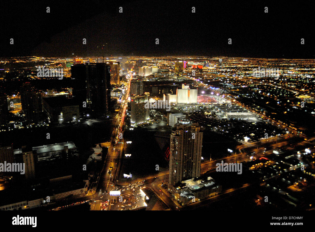 Une vue générale de la Las Vegas skyline at night - image copyright Ben Pruchnie Banque D'Images