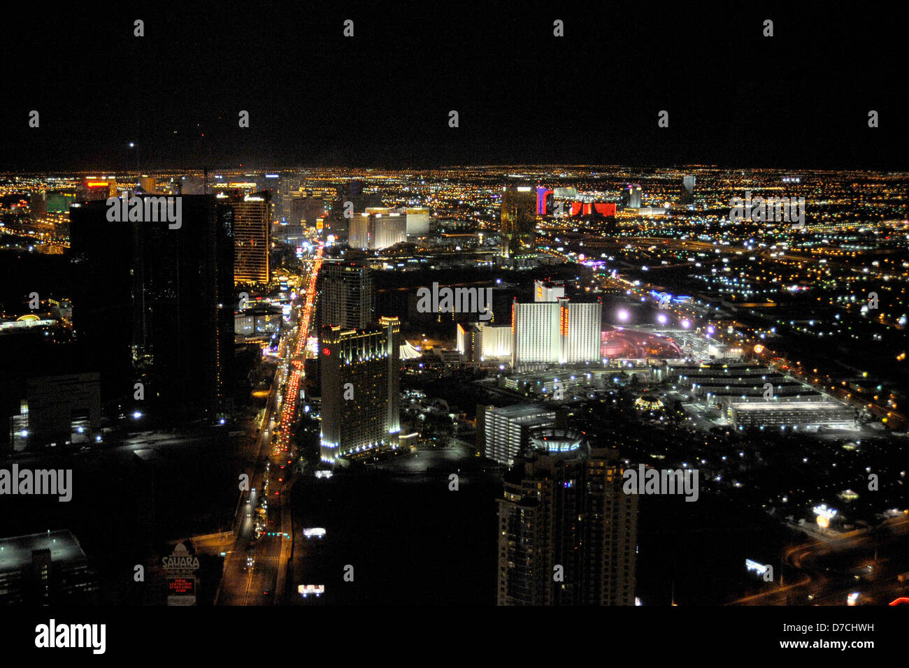 Une vue générale de la Las Vegas skyline at night - image copyright Ben Pruchnie Banque D'Images