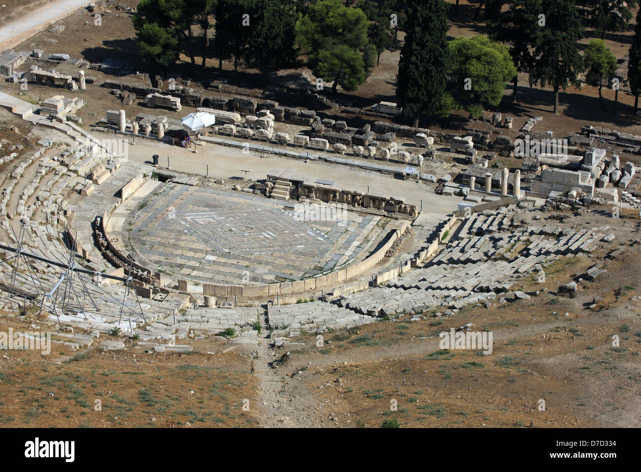 Théâtre de Dionysos Eleuthereus grand théâtre de plein air sur le sur le versant sud de l'acropole d'Athènes en Grèce Banque D'Images