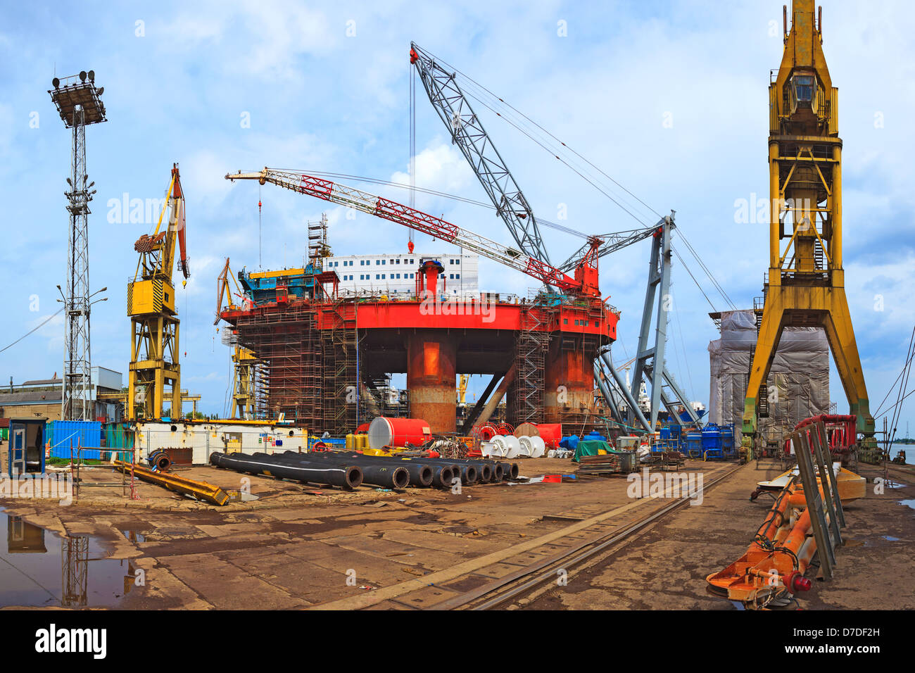 Chantiers navals de Gdansk et de la zone industrielle. Banque D'Images