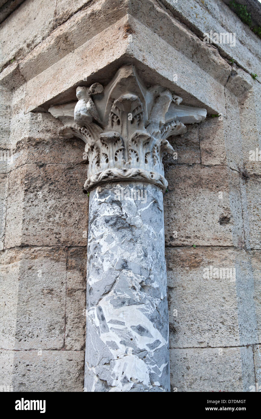 Tête de colonne à l'angle, mosquée Selimiye à Edirne, Turquie Banque D'Images