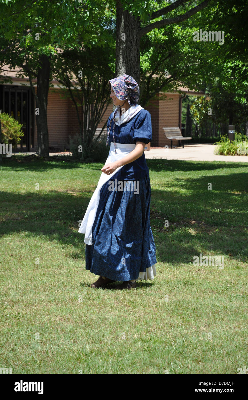 Robe Victorienne Paysanne Avec Bonnet & Tablier – Style Pionnier Gothique Médiéval – Pour Halloween, Noël, Fêtes