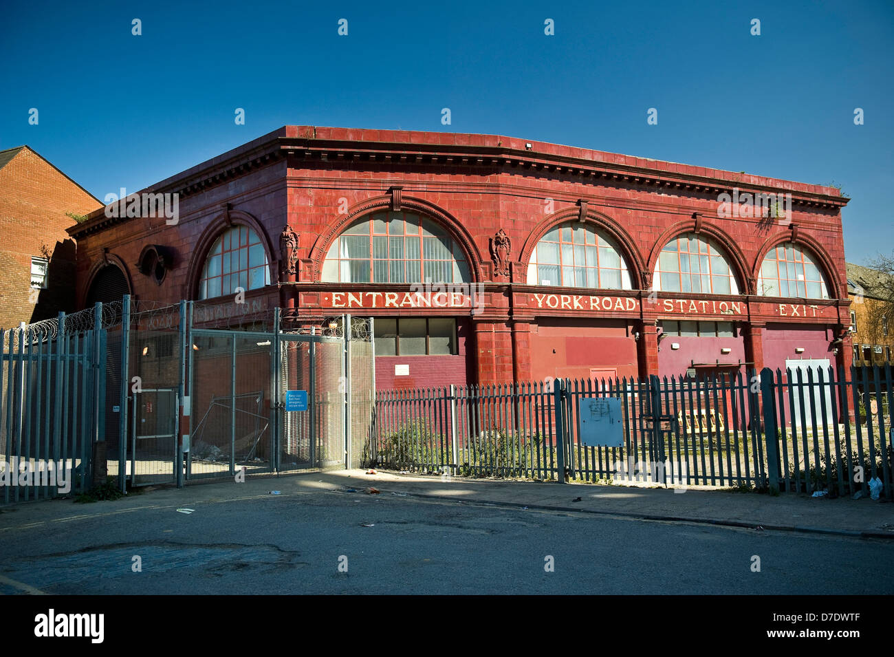 L'ancienne route de New York Ligne Piccadilly Londres La station de métro sur York Way, Kings Cross, London, UK Banque D'Images