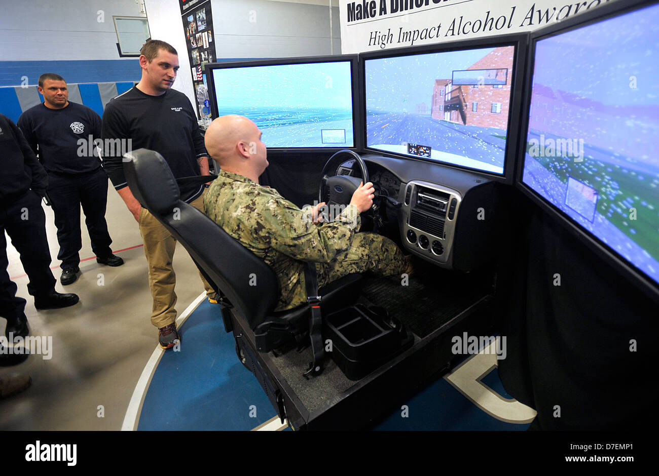 Utiliser le drubk marins Simulateur de conduite. Banque D'Images
