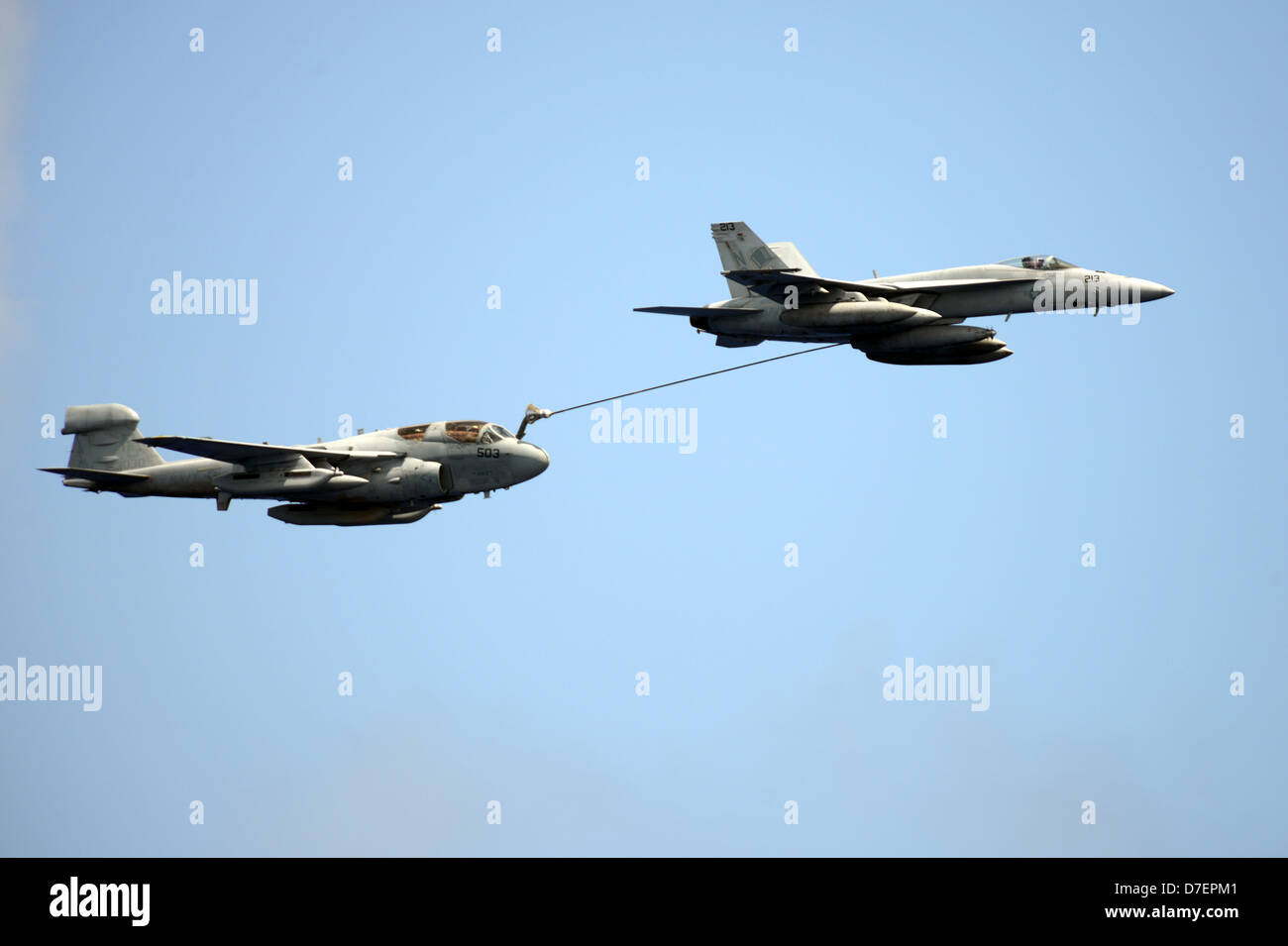 USS John C. Stennis est titulaire d'une démonstration de puissance de l'air. Banque D'Images