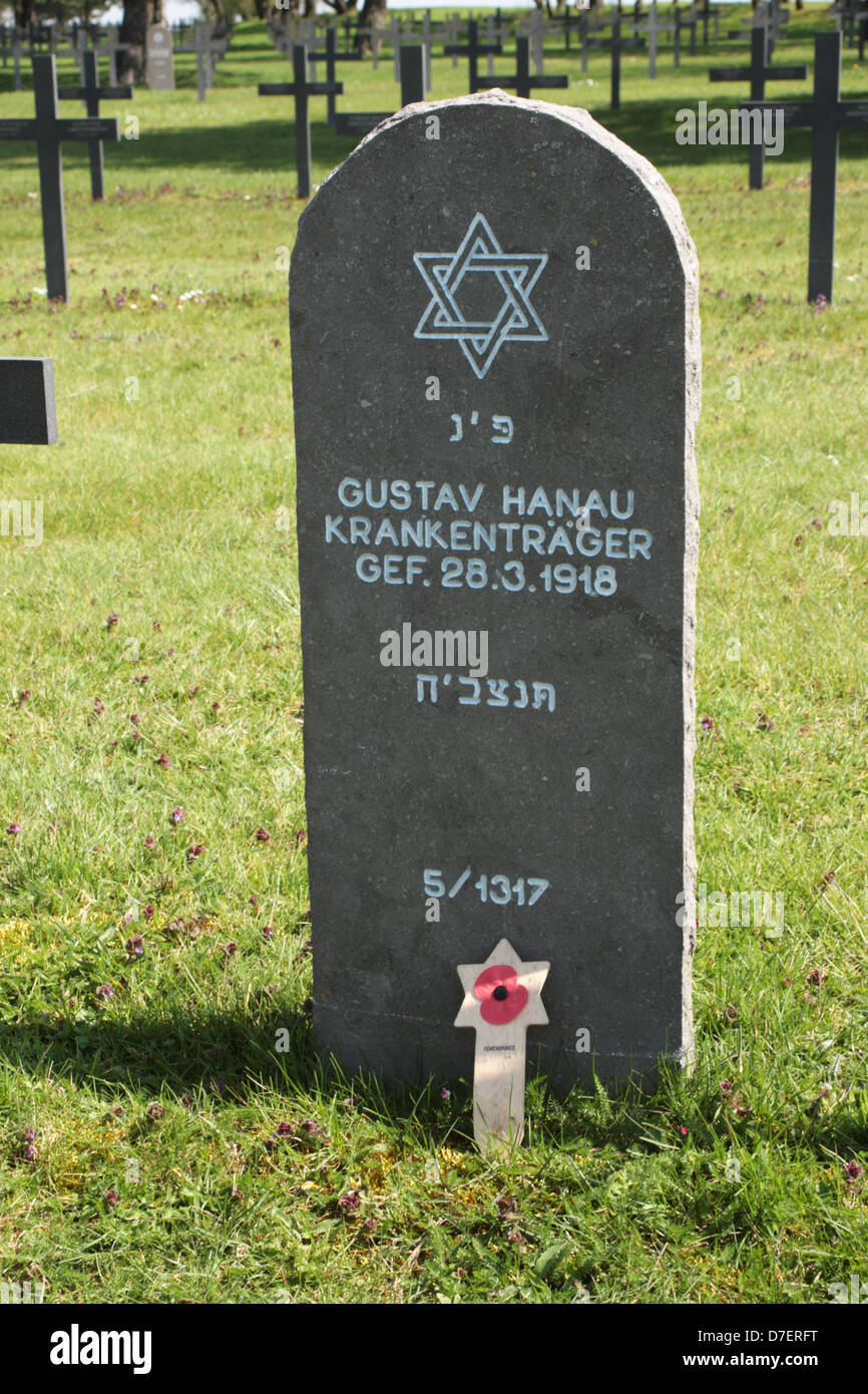 Tombe d'un soldat juif cimetière militaire allemand WW1 Neuville St Vaast près d'Arras, France Banque D'Images
