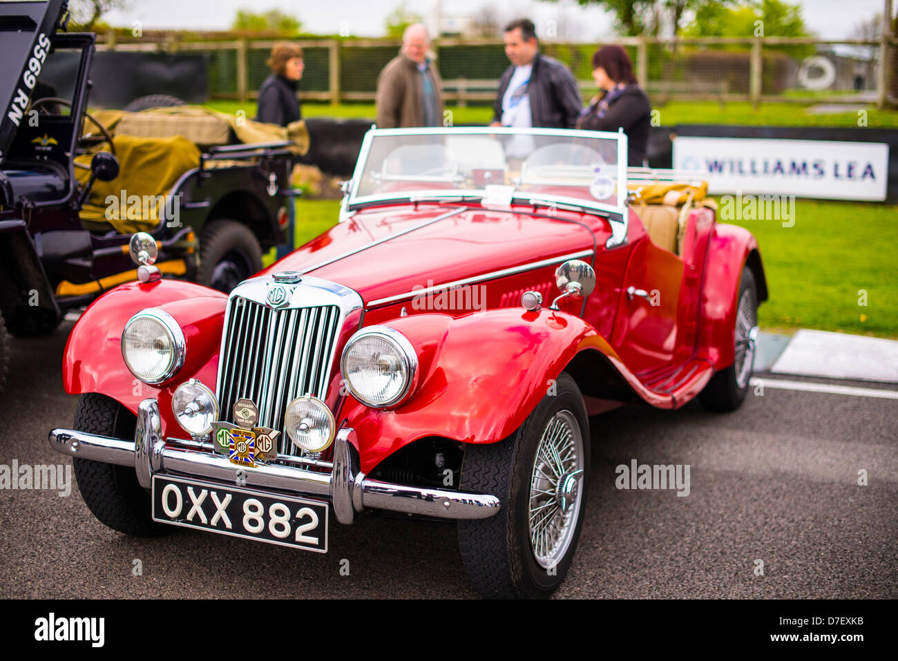 MG Midget TC en rouge Banque D'Images