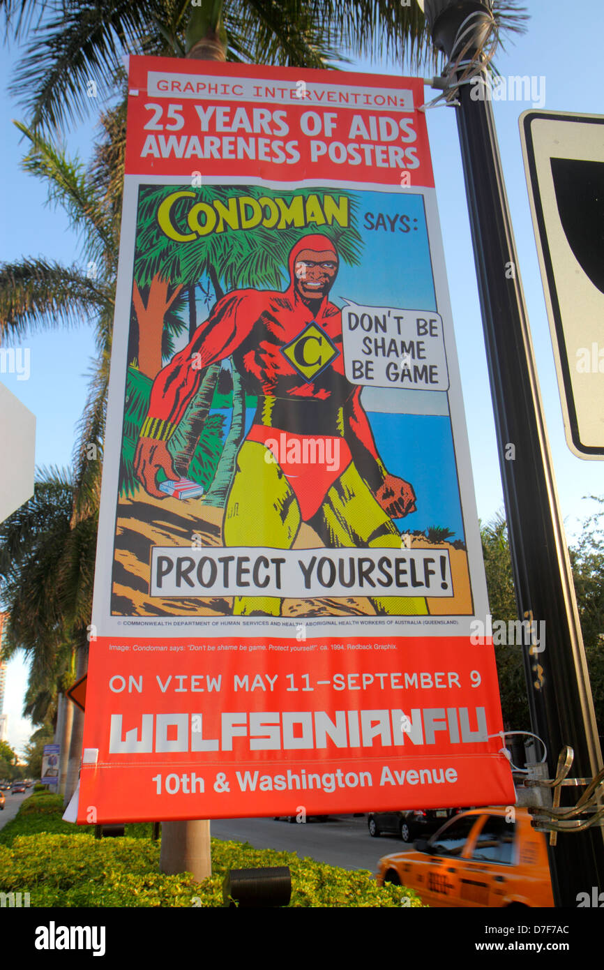 Miami Beach Florida,Washington Avenue,SIDA,affiche de sensibilisation,Condoman,Wolfsonian,campagne,drôle,humour,humour,humour,humour,humour,humour,humour,humour,FL120615068 Banque D'Images