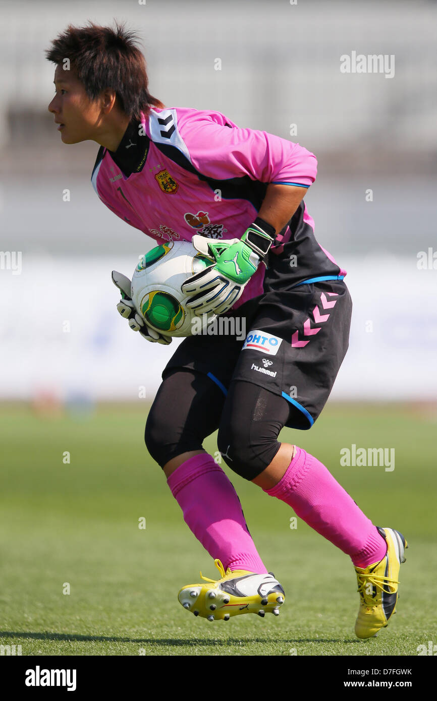 Ayumi Kaihori (Leonessa), 4 mai 2013 - Football : Football /Plenus Nadeshiko League 2013 entre Urawa Reds 0-3 chers à AINC Kobe Leonessa Urawa Komaba Stadium, Saitama, Japon. (Photo de Yusuke Nakanishi/AFLO SPORT) Banque D'Images