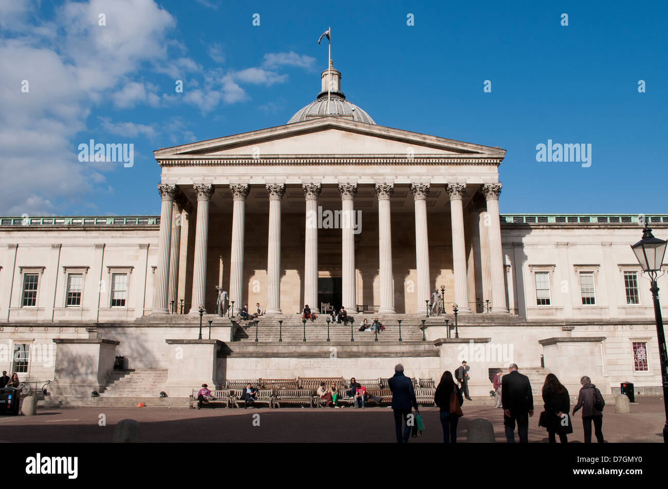 L'University College de Londres, bâtiment portique par William Wilkins, London, UK Banque D'Images