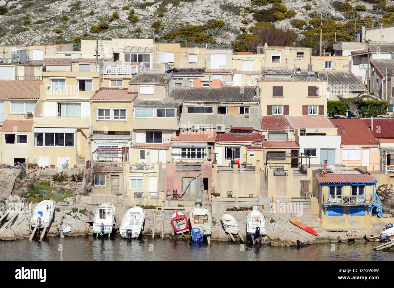 Cabanon De Pêcheur à Vendre Marseille Maisons De Pêcheurs Ou Cabanons Au Village Côtier Des Goudes Marseille  Provence France Photo Stock - Alamy
