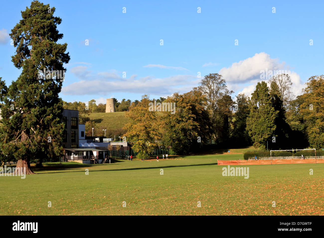 8889. Linden (Gaskell Recreation Ground) & Windmill Hill, Much Wenlock,. Shropshire, England, UK Banque D'Images