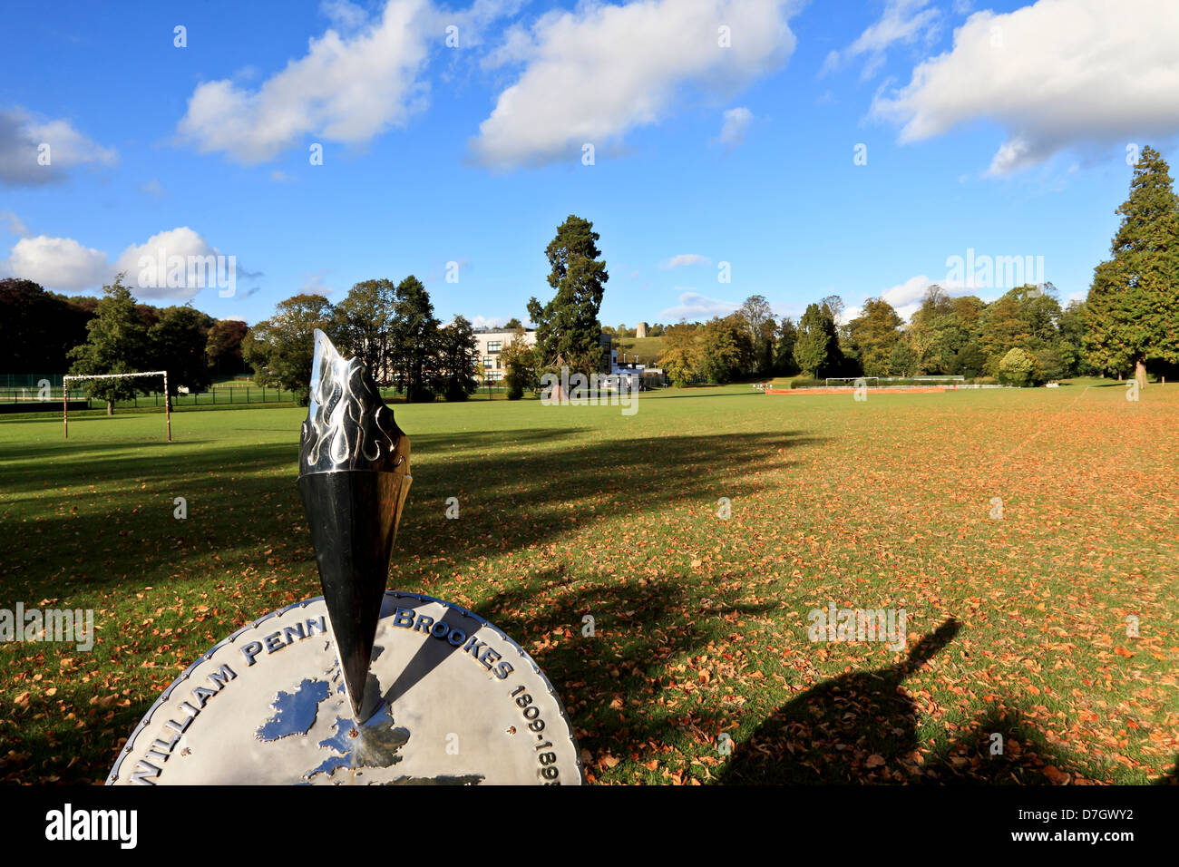 8892. Linden (Gaskell Recreation Ground) & Windmill Hill, Much Wenlock,. Shropshire, England, UK Banque D'Images