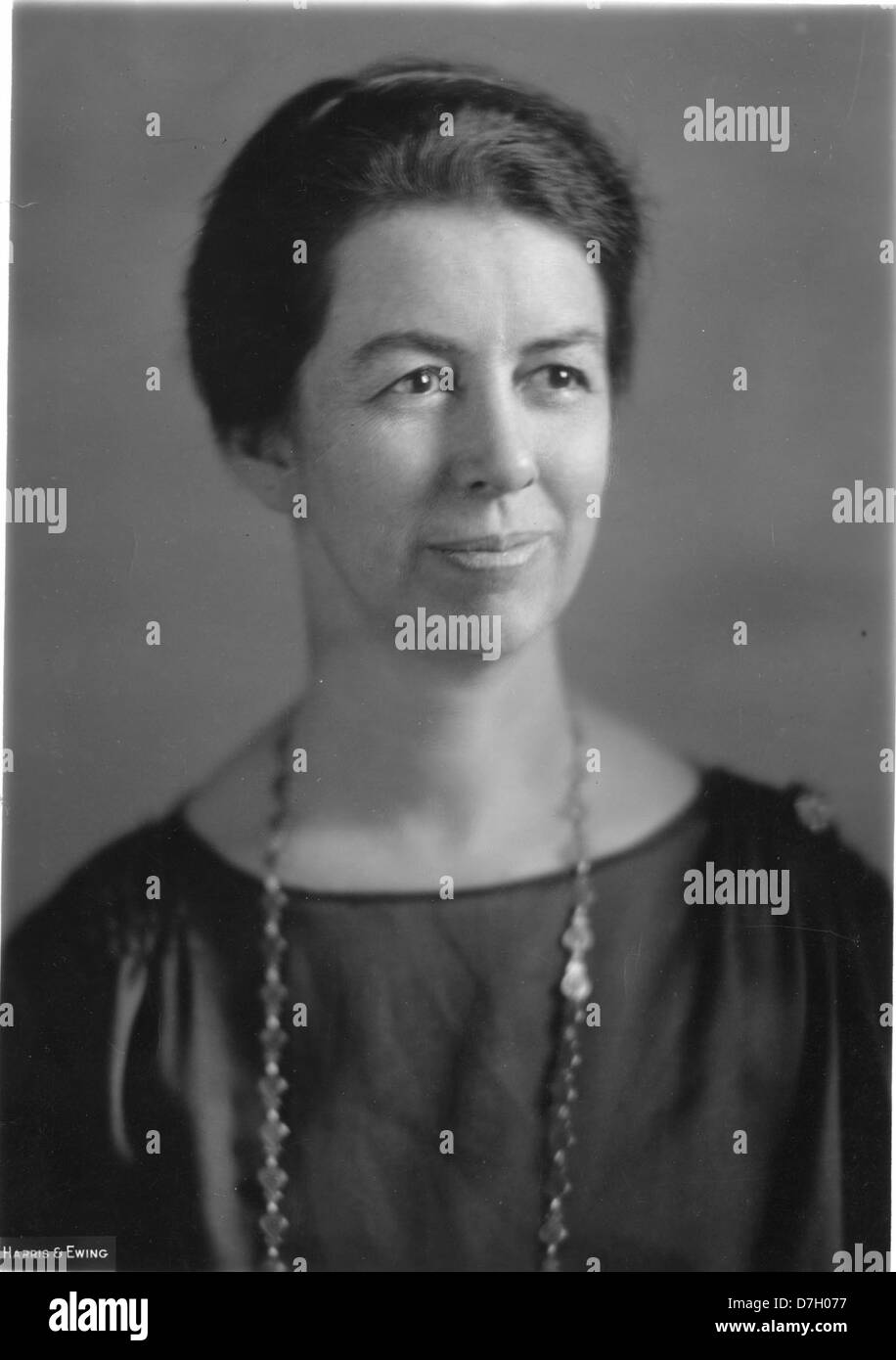 Portrait des années 1930 d'Alice Edwards, professeure au Mary Washington College, soulignant son rôle dans l'économie domestique et l'éducation des femmes au début du XXe siècle. Banque D'Images