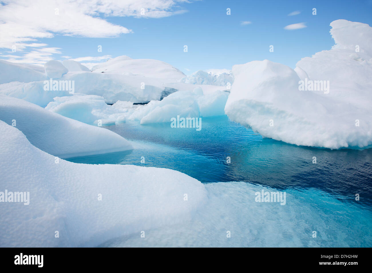 La neige et de la glace sur l'Île Detaille, au sud du Cercle Antarctique, l'Antarctique. Banque D'Images